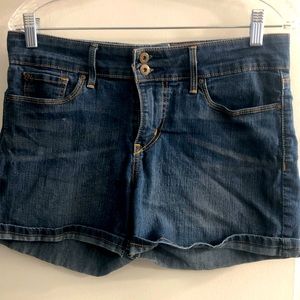 Levi’s Denizen Premium Denim Short Shorts for Women